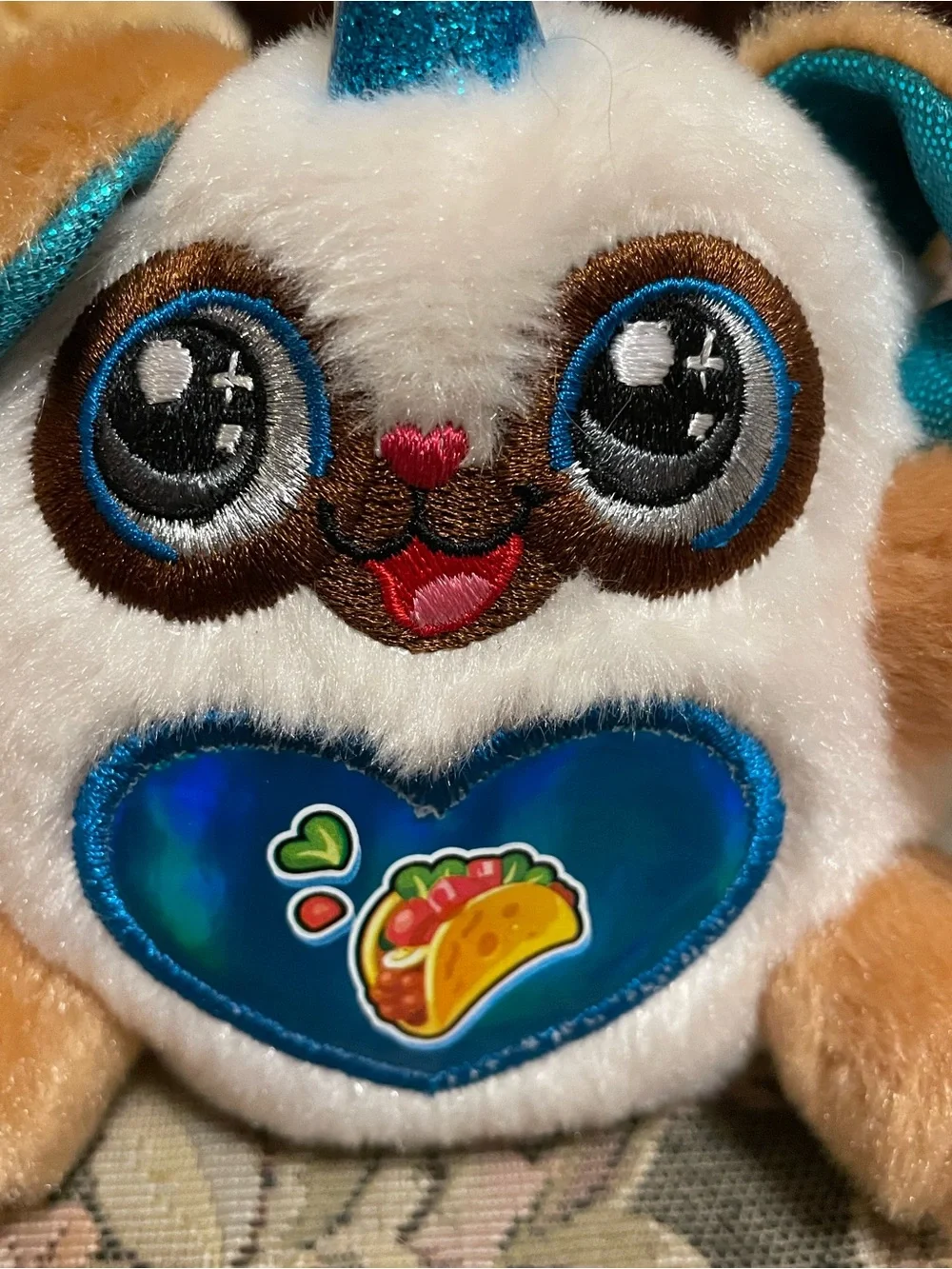 7 Zuru Rainbocorns small plush